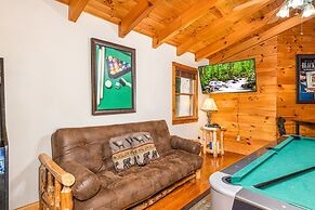 Pigeon Forge Cabin Game Room Dog Friendly Hot Tub