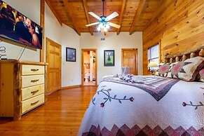 Pigeon Forge Cabin Game Room Dog Friendly Hot Tub