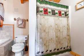 Pigeon Forge Cabin Game Room Dog Friendly Hot Tub