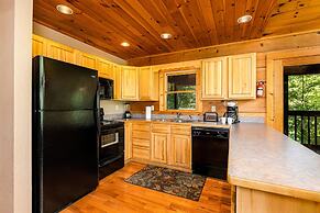 Dog Friendly Secluded Cabin W Hot-tub Sleeps 12