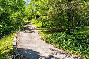 Dog Friendly Secluded Cabin W Hot-tub Sleeps 12