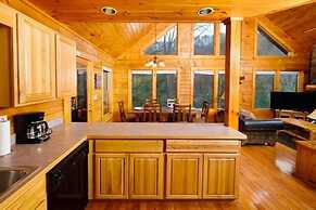 Dog Friendly Secluded Cabin W Hot-tub Sleeps 12