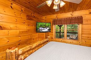 Dog Friendly Secluded Cabin W Hot-tub Sleeps 12
