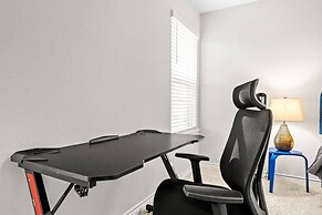 Spacious Fort Worth House Ideal for Relocations