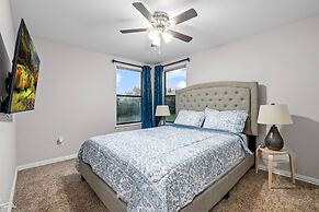 Spacious House-single Level Near Lake Huge Parking