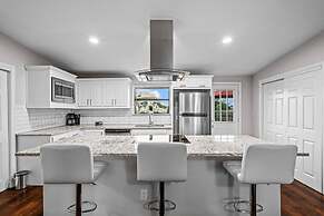 Spacious House-single Level Near Lake Huge Parking