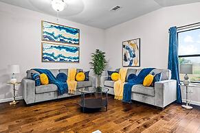 Spacious House-single Level Near Lake Huge Parking