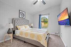 Spacious House-single Level Near Lake Huge Parking