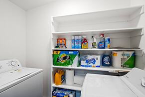 Spacious House-single Level Near Lake Huge Parking