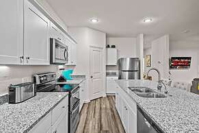 One Level Home Foosball Firepit Quiet Neighborhood