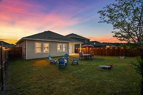 One Level Home Foosball Firepit Quiet Neighborhood