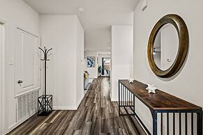 One Level Home Foosball Firepit Quiet Neighborhood