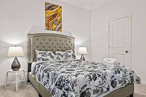 One Level Home Foosball Firepit Quiet Neighborhood