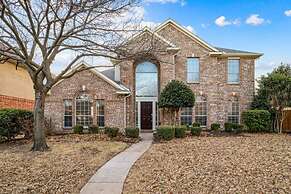 Perfect Frisco Home for Relocating Families Fun