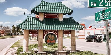 Urban Winter Escape Near Bricktown 1ZB 32B