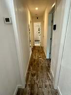 Urban Winter Escape Near Bricktown 1ZB 32B