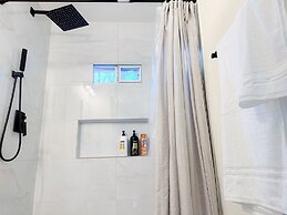 Renovated 2BR Near Paseo With Wifi Smart TV 31B