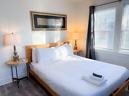 Renovated 2BR Near Paseo With Wifi Smart TV 31B