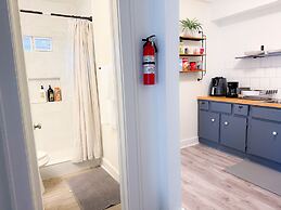 Renovated 2BR Near Paseo With Wifi Smart TV 31B