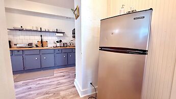 Renovated 2BR Near Paseo With Wifi Smart TV 31B