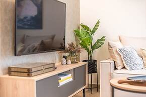 Marina Zeas Comfy Apartment