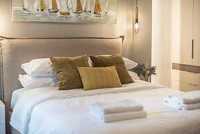 Marina Zeas Comfy Apartment