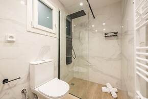 Marina Zeas Comfy Apartment