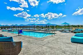 Amazing Water View w Jacuzzi Sky Lounge