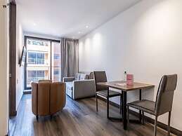 w Luxury 1BR w Great Terrace in Chico