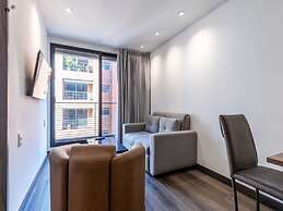 w Luxury 1BR w Great Terrace in Chico