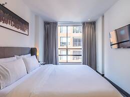 w Luxury 1BR w Great Terrace in Chico