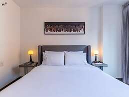 w Luxury 1BR w Great Terrace in Chico