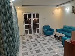 HIYAS RETREAT