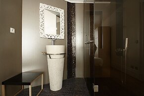 BRIDGESTREET CHAMPS ELYSEES