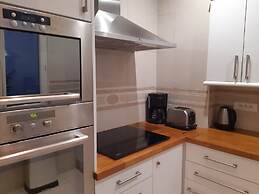 BRIDGESTREET CHAMPS ELYSEES