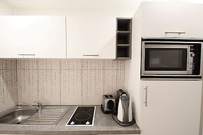 BRIDGESTREET CHAMPS ELYSEES