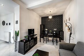 Ariadni Apartment Garden View