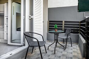 Ariadni Apartment Garden View