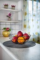 Ariadni Apartment Garden View