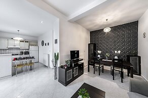 Ariadni Apartment Garden View