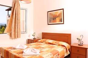 Villa Angelika Two-storey House With Pool for 7