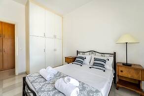 Marele Apartment by Cretan Houses