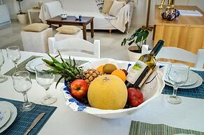 Marele Apartment by Cretan Houses