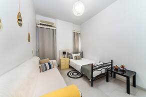 Marele Apartment by Cretan Houses