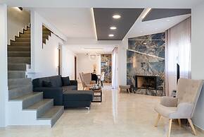 Marie Nicol Apartments Private Pool 3 Bedrooms