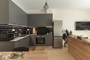 Saint Matthew Central Apartment by Senaon