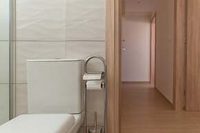 Saint Matthew Central Apartment by Senaon