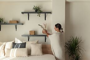 Saint Matthew Central Apartment by Senaon