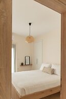 Saint Matthew Central Apartment by Senaon