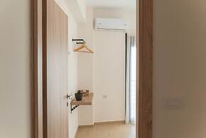 Saint Matthew Central Apartment by Senaon